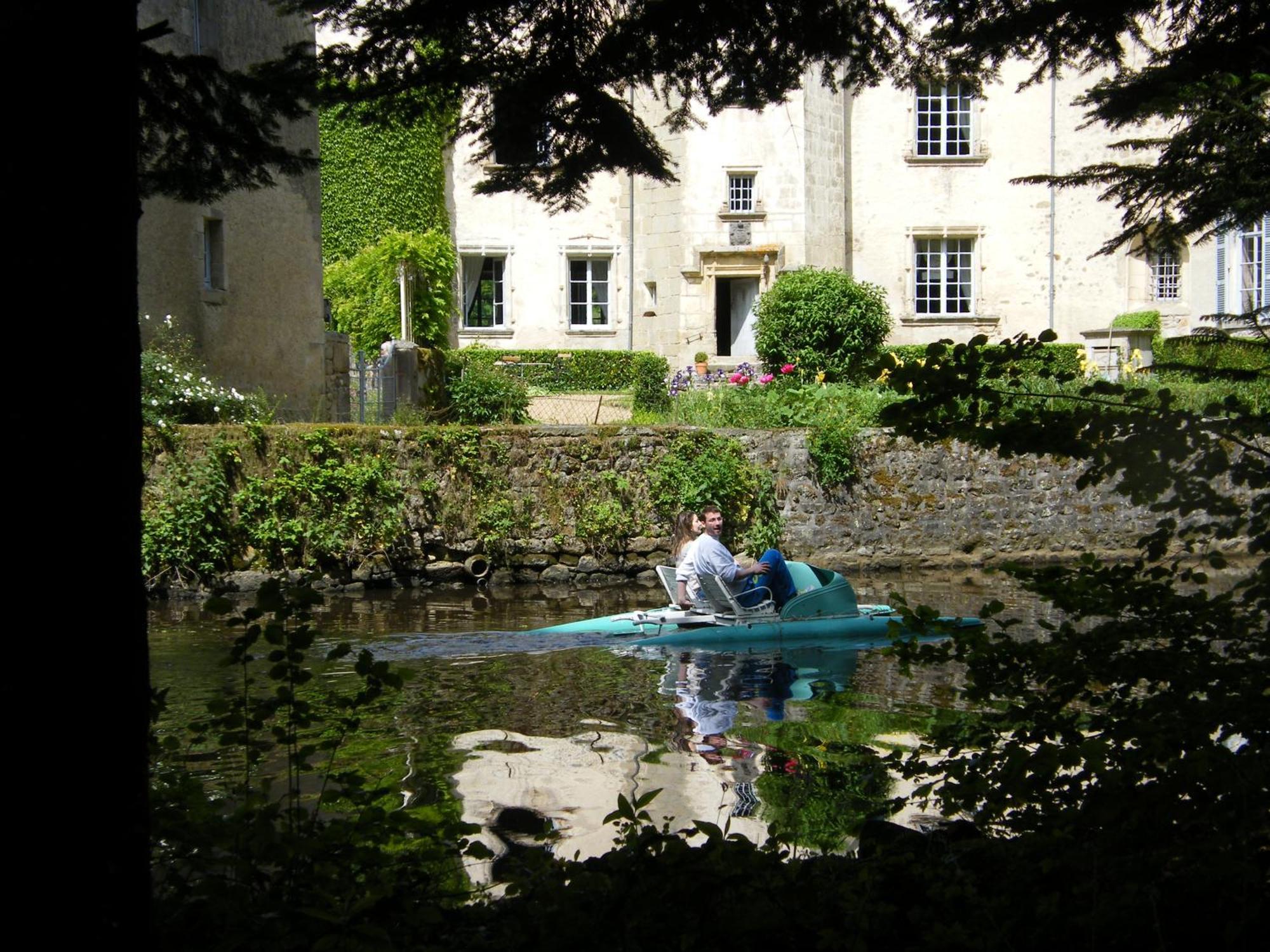 Chateau Des Martinanches Saint-Dier-d'Auvergne ภายนอก รูปภาพ