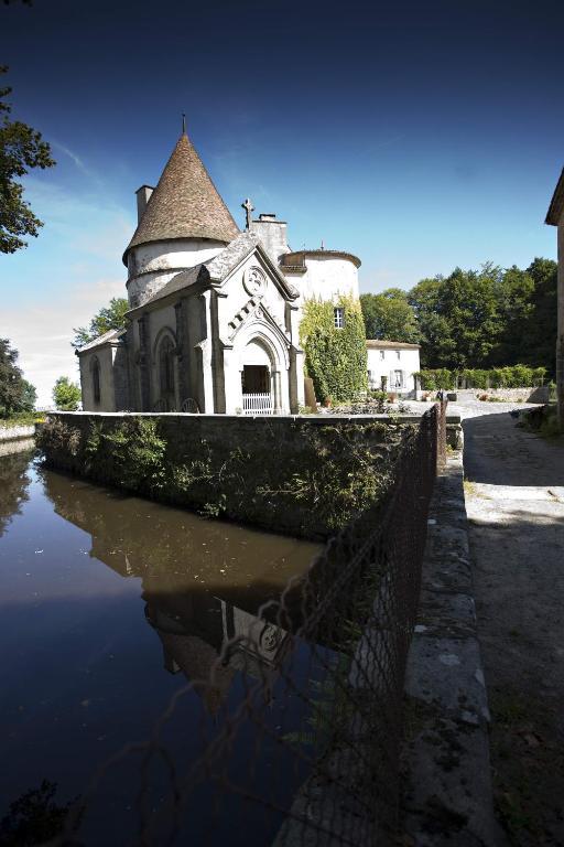 Chateau Des Martinanches Saint-Dier-d'Auvergne ภายนอก รูปภาพ