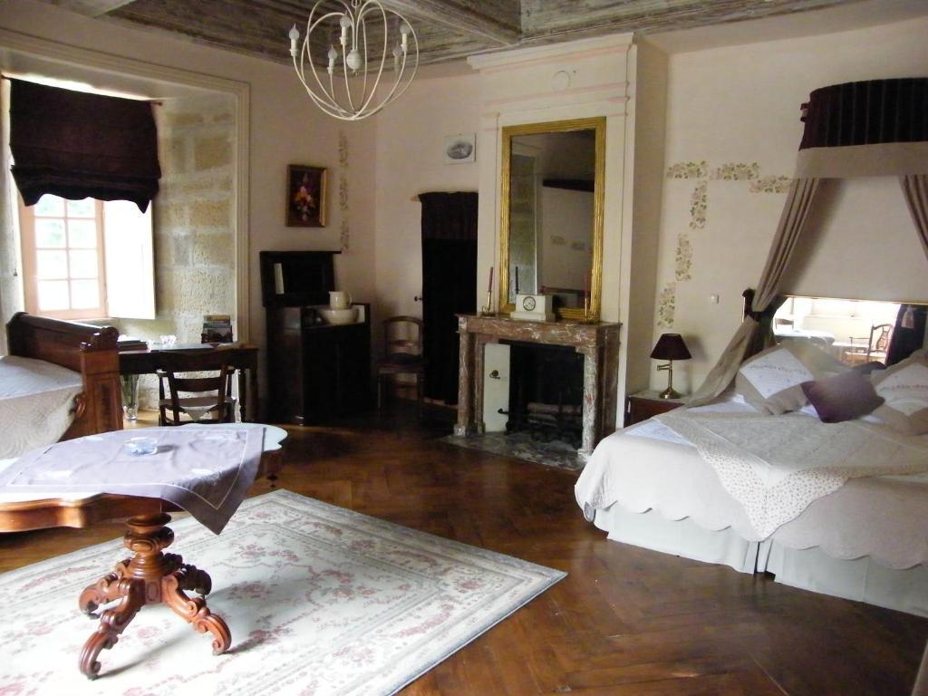 Chateau Des Martinanches Saint-Dier-d'Auvergne ห้อง รูปภาพ