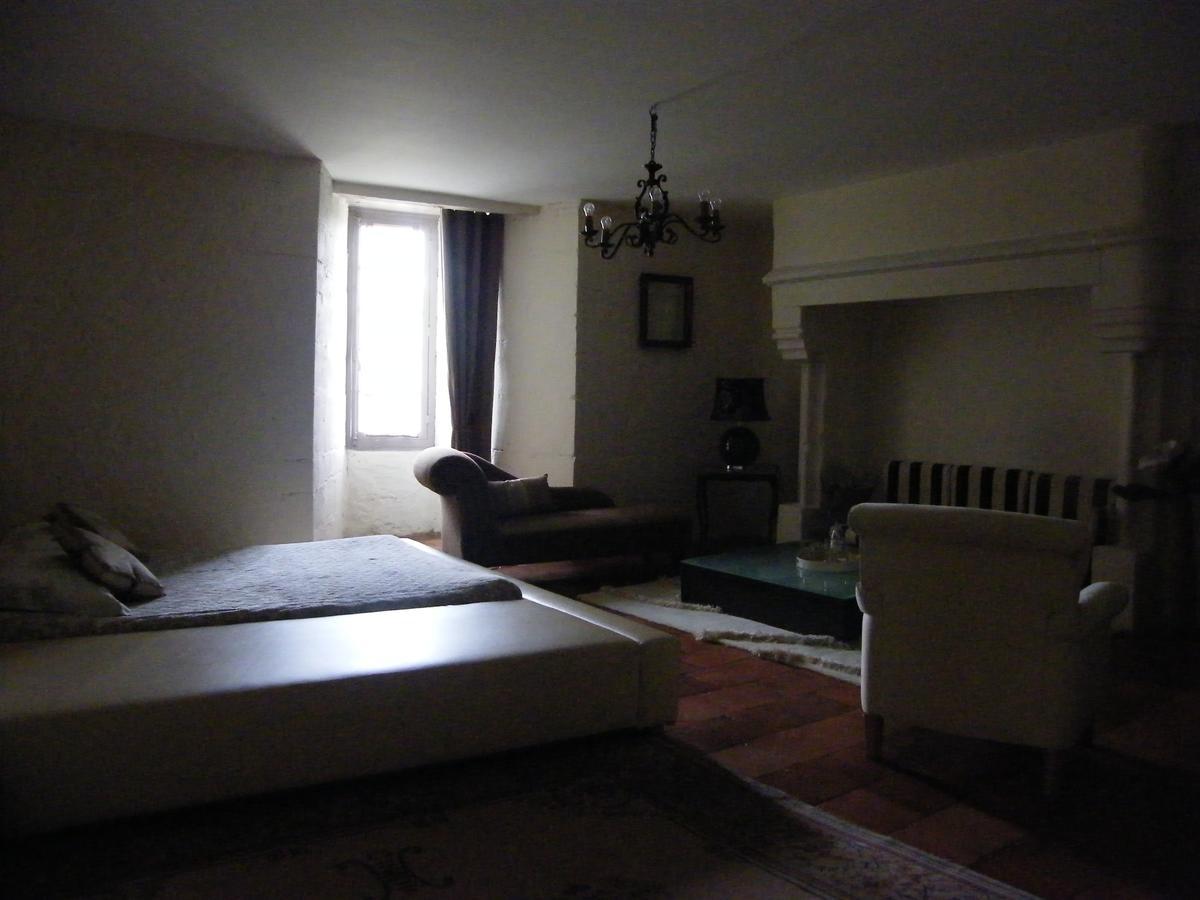Chateau Des Martinanches Saint-Dier-d'Auvergne ภายนอก รูปภาพ